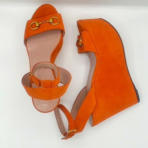 Gucci orange suede wedge heels size 39 authentic comes with shoes box - Picture 6 of 8